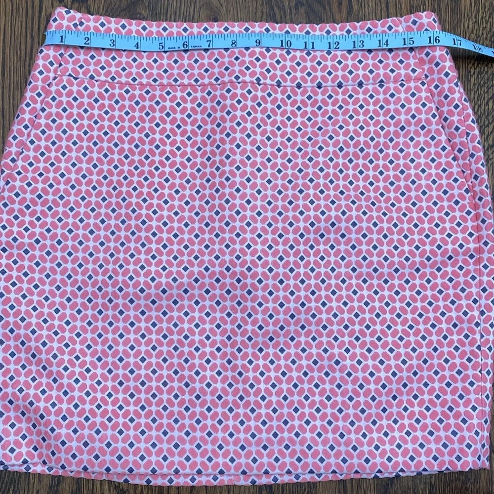 EUC Ann Taylor Skirt size 8
